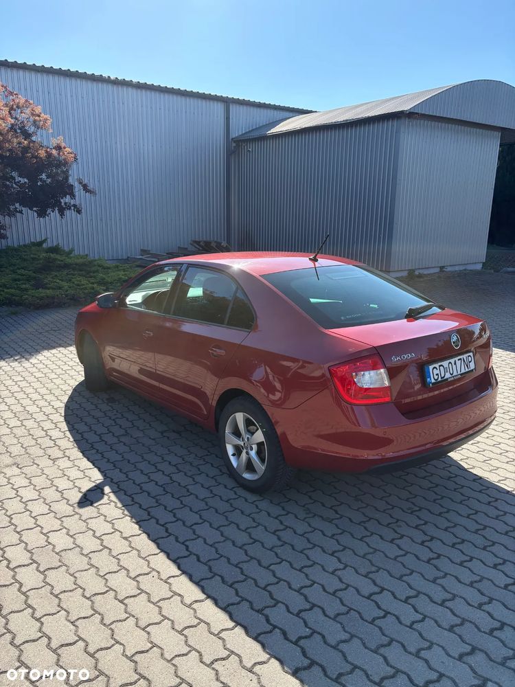 Skoda RAPID Spb 1.6 TDI DPF Ambition - 2