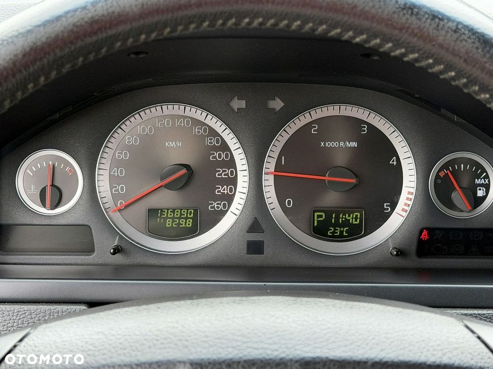 Volvo XC 90 D5 AWD Geartonic Summum - 15