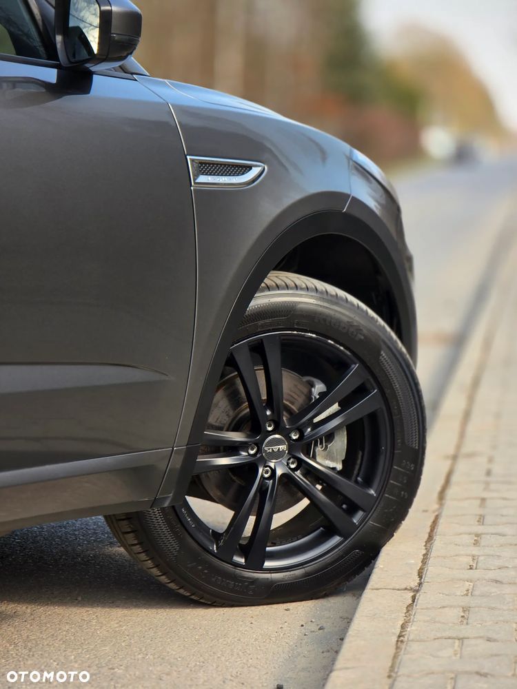 Jaguar E-Pace 2.0 i4D AWD R-Dynamic HSE - 38
