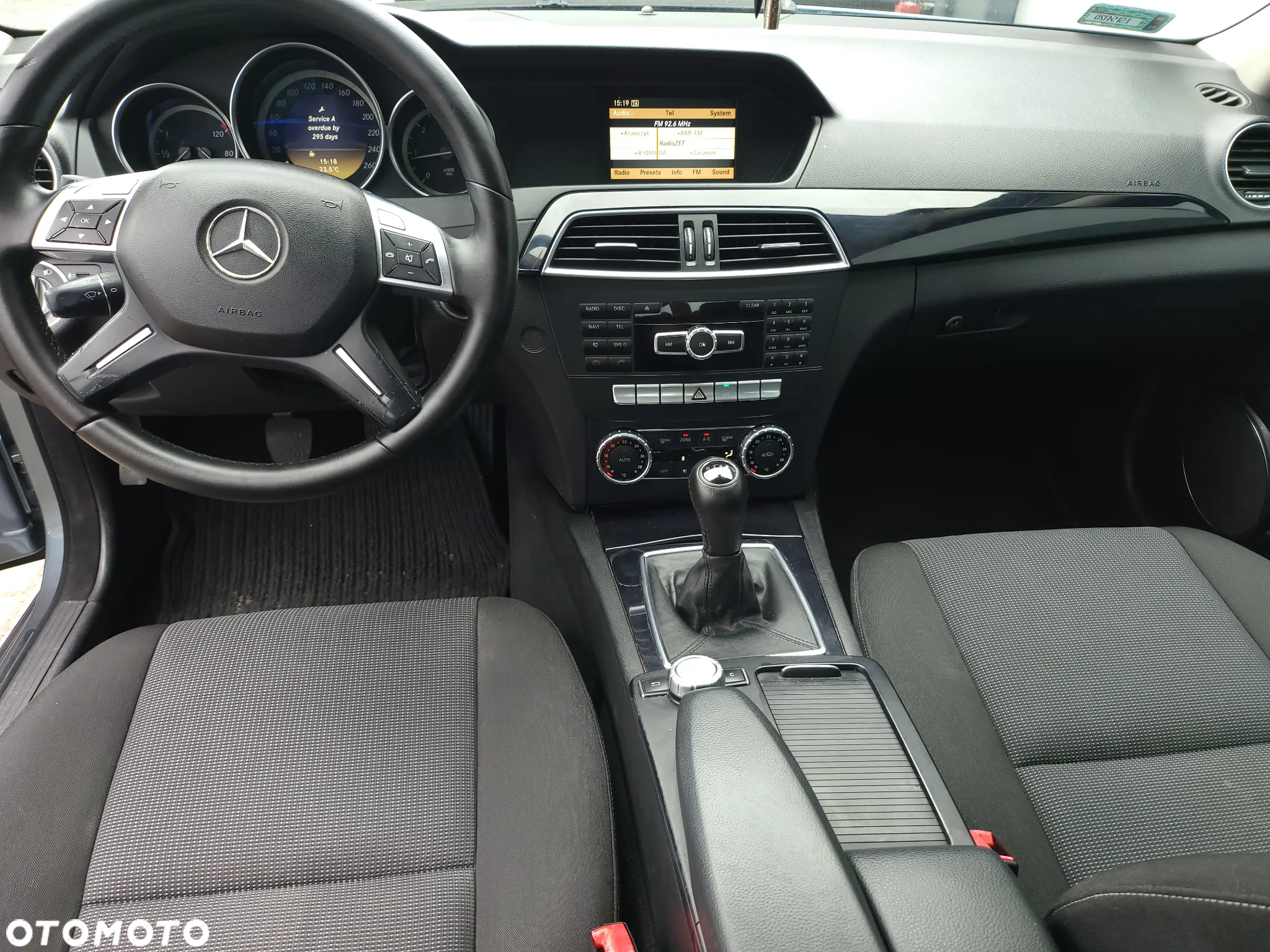 Mercedes-Benz Klasa C 220 CDI BlueEff Edition Elegance - 24