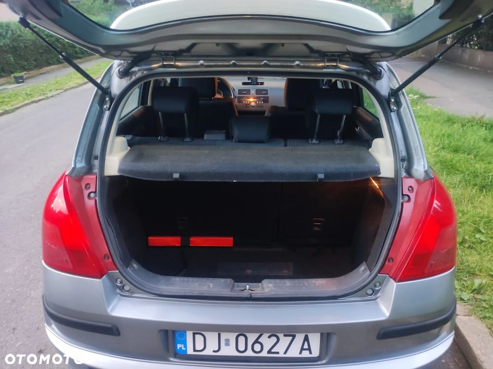 Suzuki Swift - 10