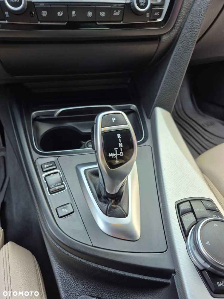 BMW Seria 4 420d xDrive M Sport - 23