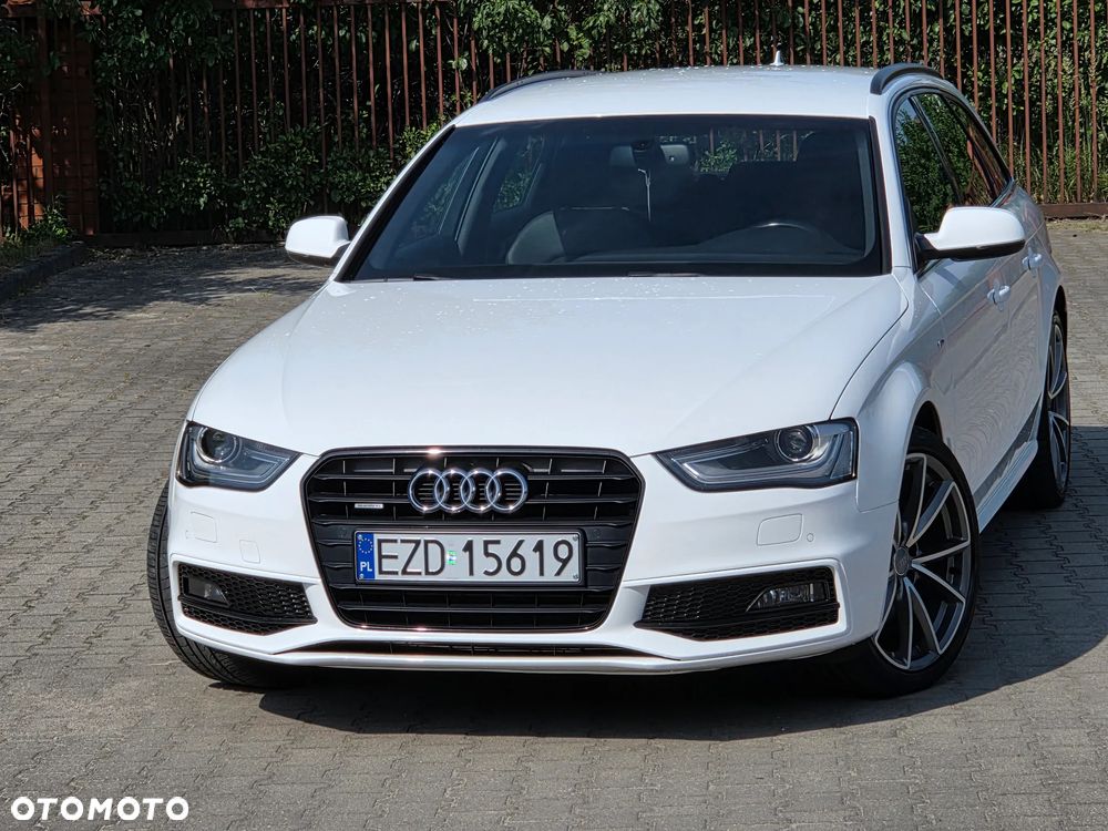 Audi A4 Avant 2.0 TDI Quattro S tronic - 13