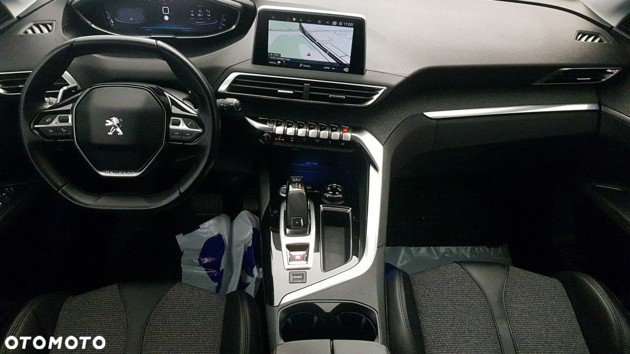 Peugeot 3008 - 19