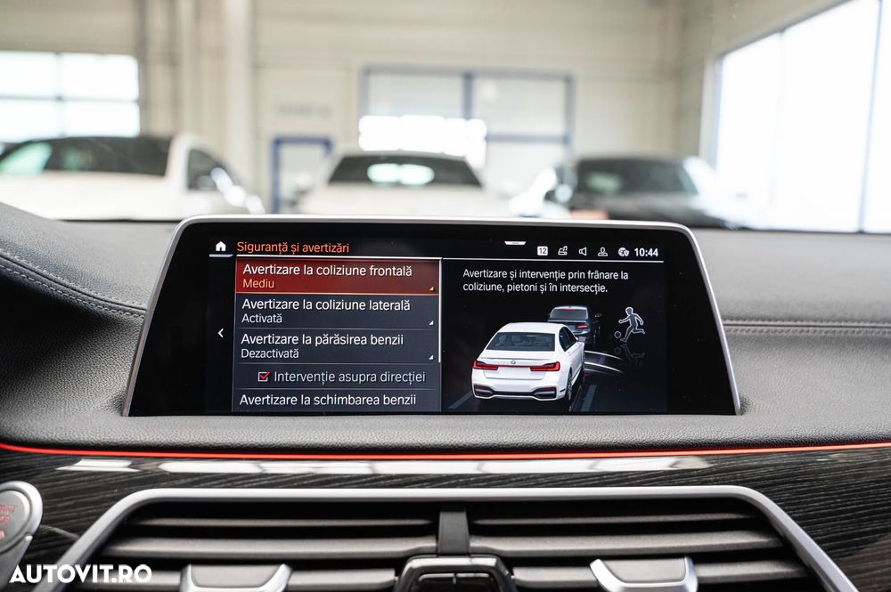 BMW Seria 7 730d xDrive - 17