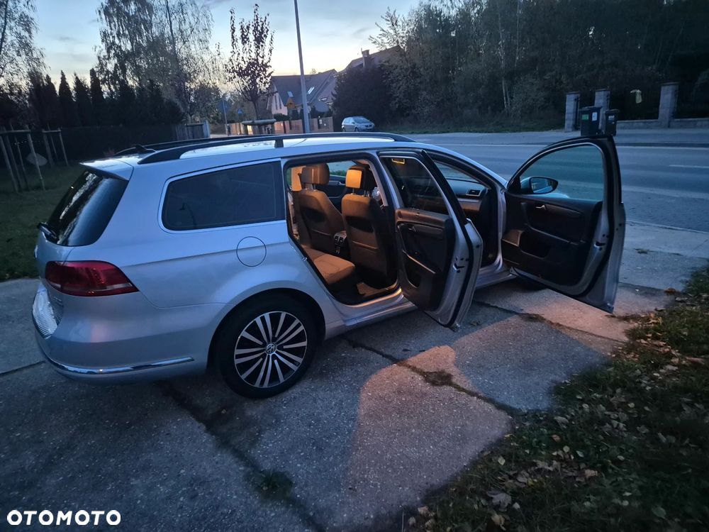 Volkswagen Passat - 18