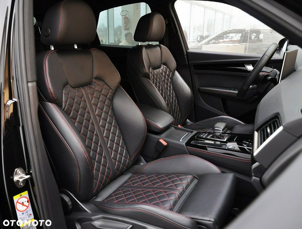 Audi Q5 Sportback - 27