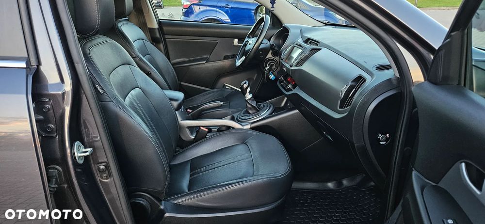 Kia Sportage 1.7 CRDI 2WD Vision - 11