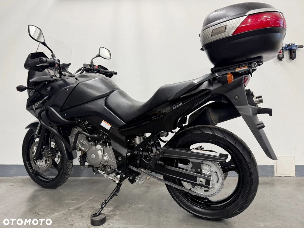Suzuki V-STROM - 4