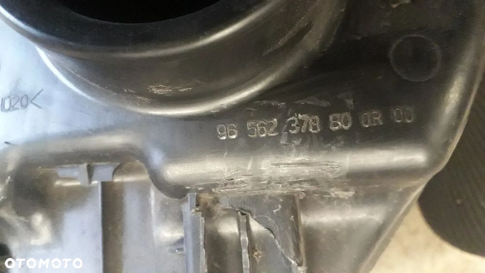 dolot powietrza rezonator 9656237880 Citroen c4 I lift 1.6 VTI 5FW - 6