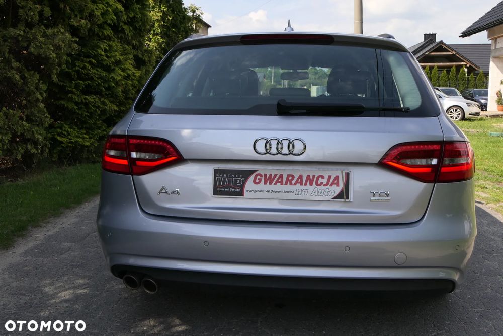 Audi A4 Avant 2.0 TDI ultra - 13