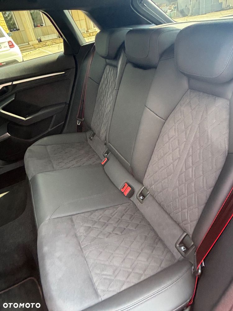 Audi RS3 Sportback - 28