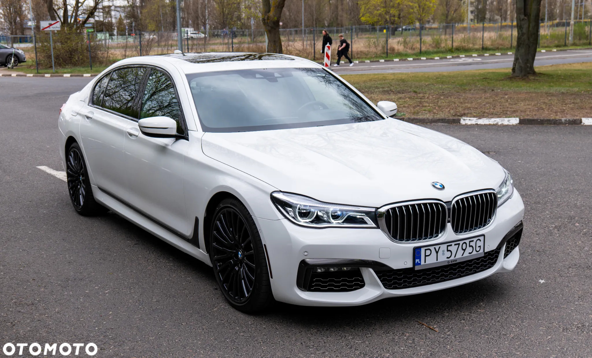 BMW Seria 7 740Li - 3