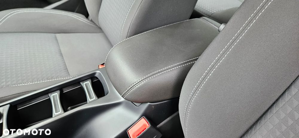 Ford C-MAX - 28