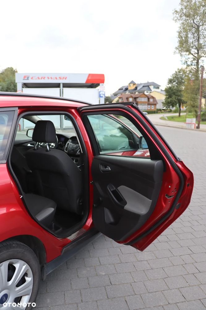 Ford Focus - 9