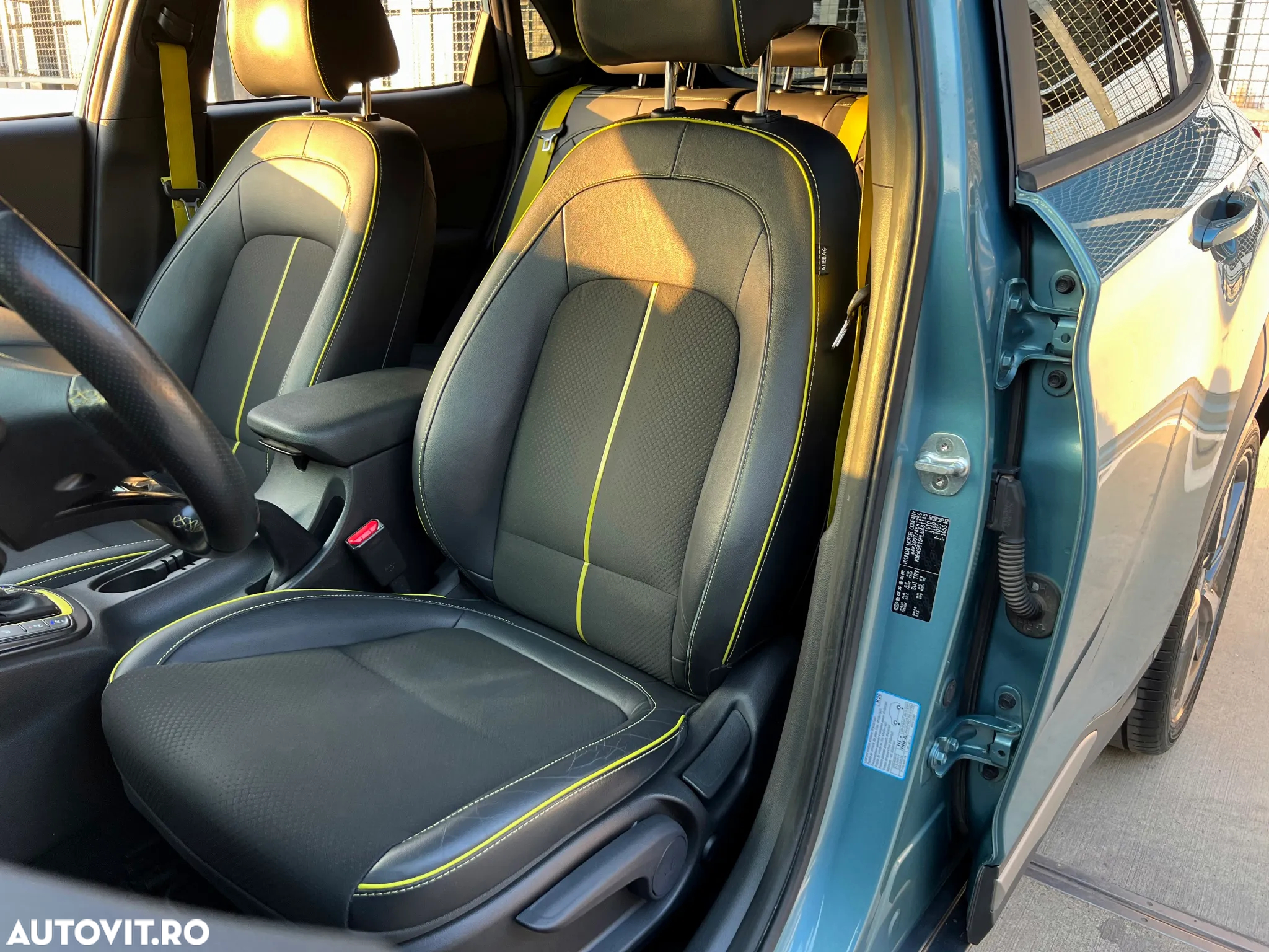 Hyundai KONA 1.6 T-GDI 4WD Aut. Luxury + - 8