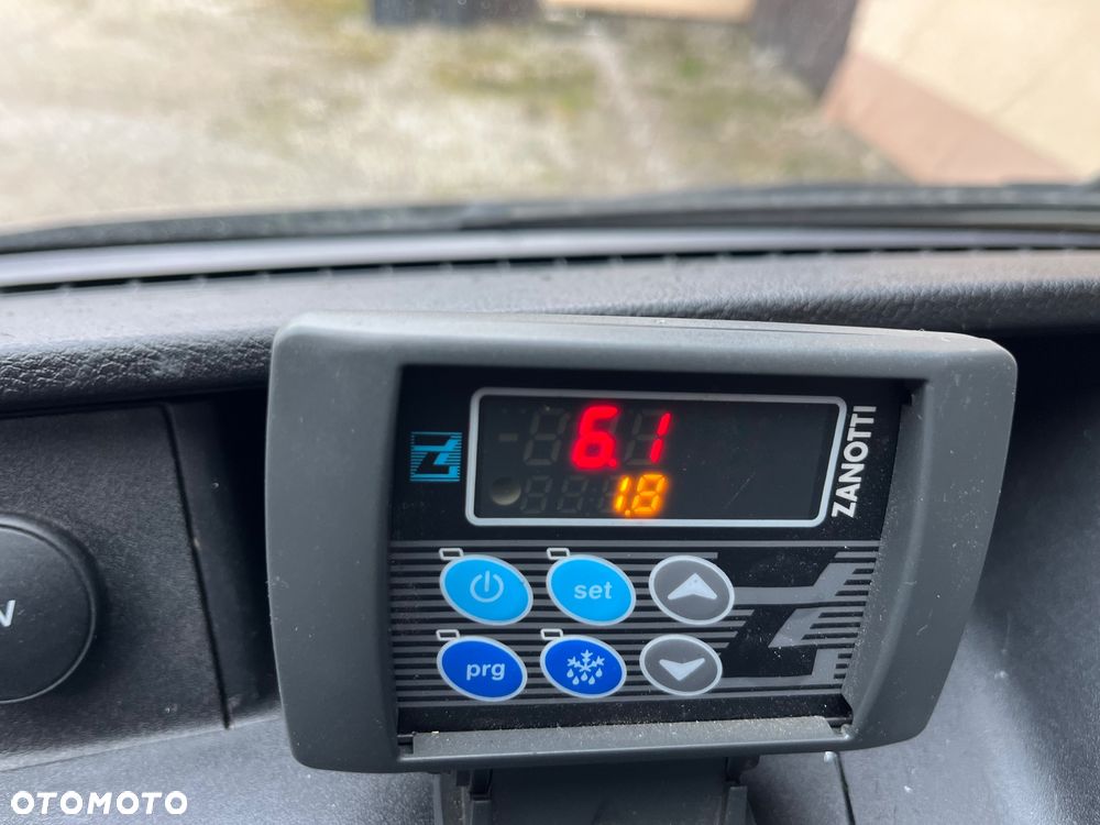 Ford Transit - 13