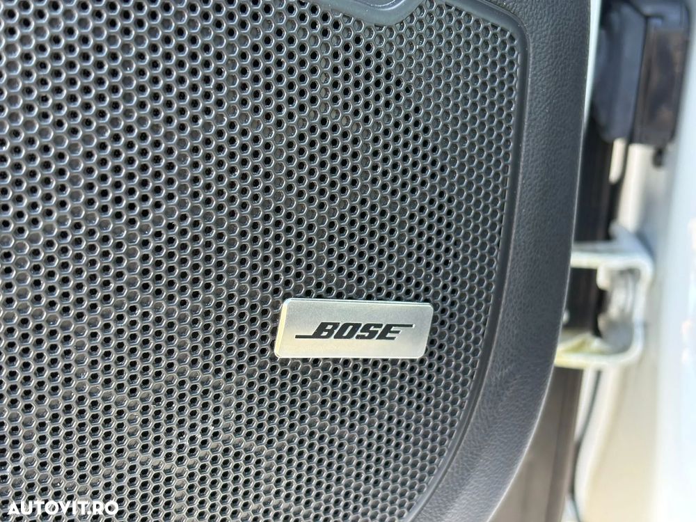 Renault Megane TCe 140 GPF INTENS - 12