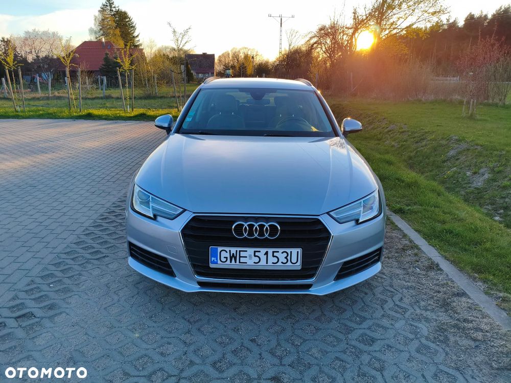 Audi A4 Avant 2.0 TDI S tronic - 5