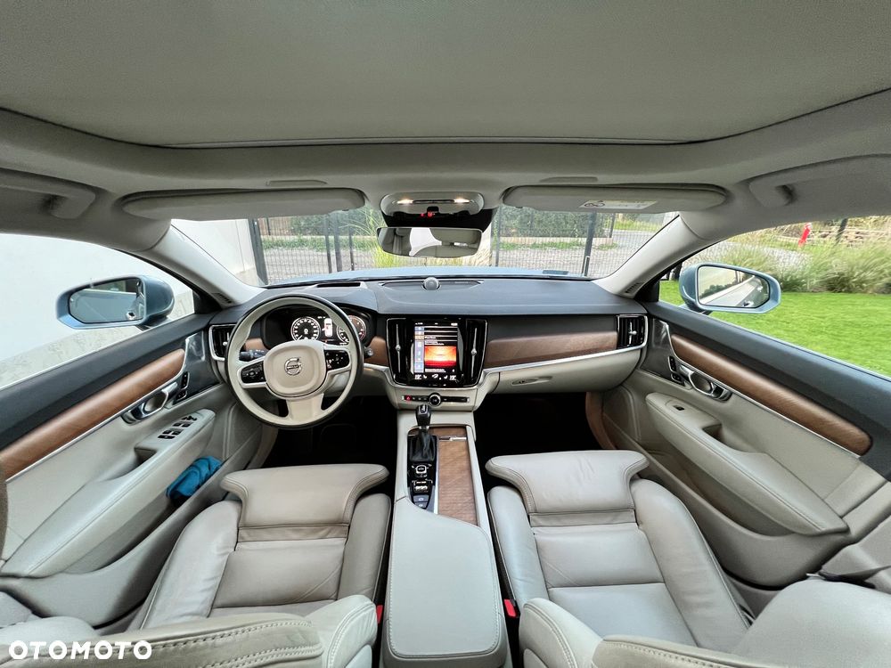 Volvo V90 D5 AWD Inscription - 3