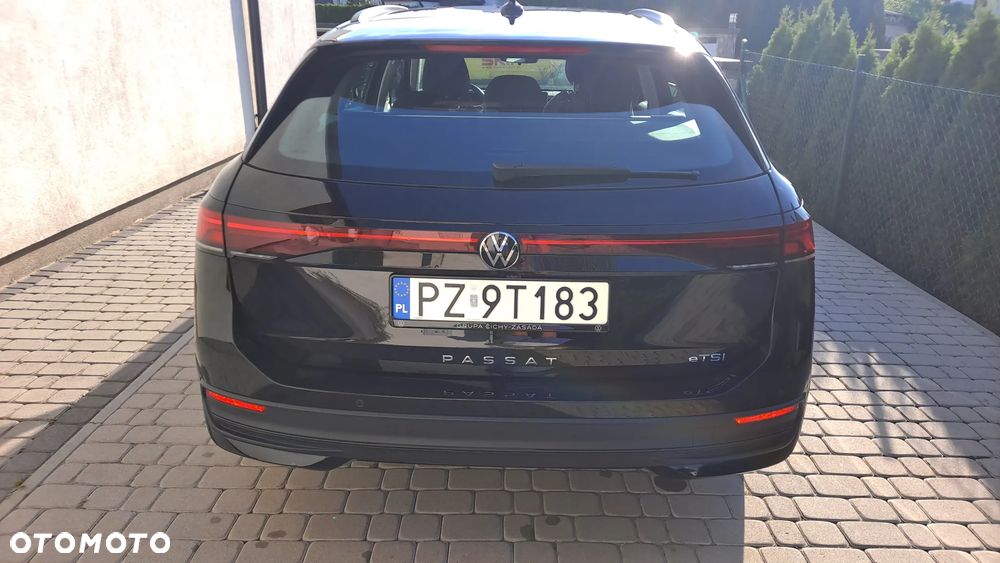 Volkswagen Passat - 6