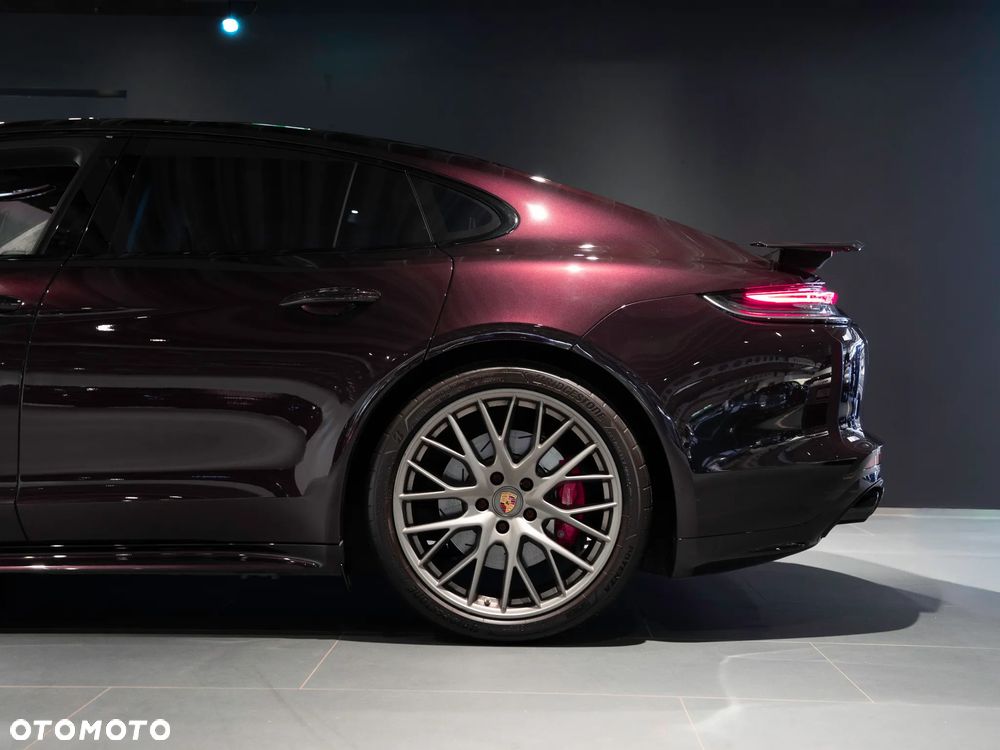 Porsche Panamera GTS - 11