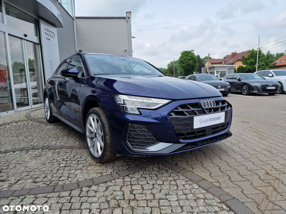 Audi A3 Sportback - 4