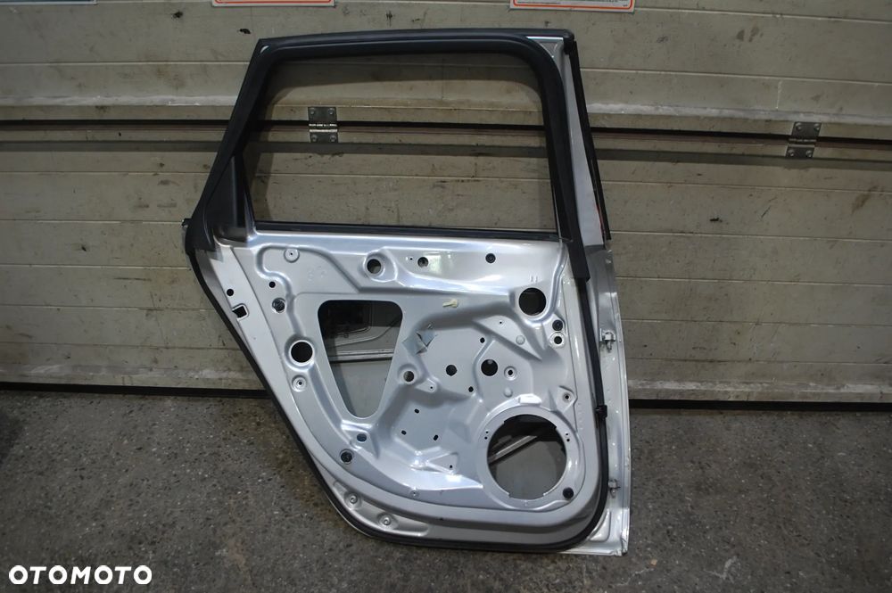 DRZWI LEWY PRAWY TYŁ TYLNE LEWE PRAWE AUDI A4 B8 KOMBI LX7W - 6