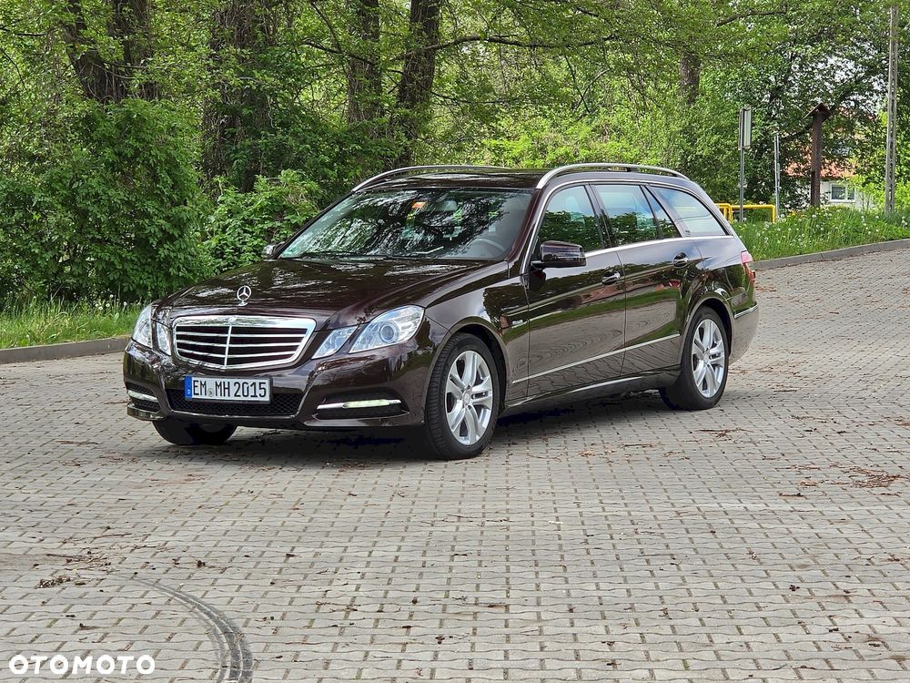 Mercedes-Benz Klasa E 250 CDI DPF BlueEFFICIENCY Avantgarde - 1