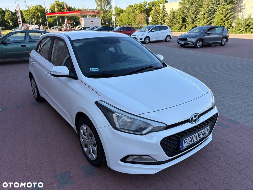 Hyundai i20 1.1 CRDi Classic + - 3