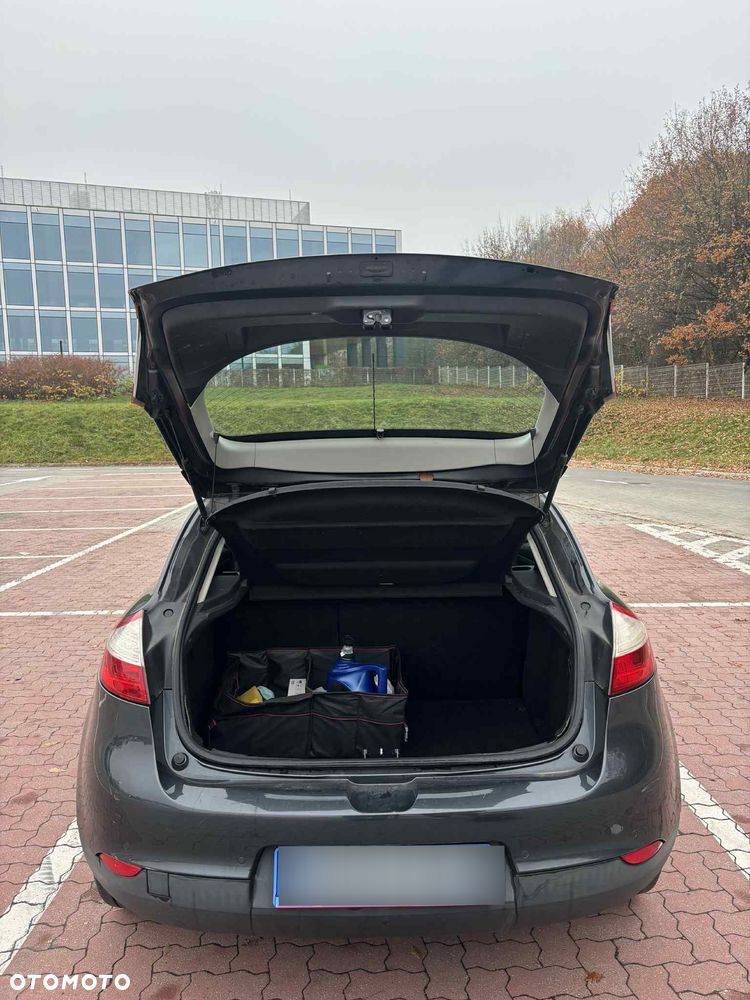 Renault Megane TCe 130 Expression - 4