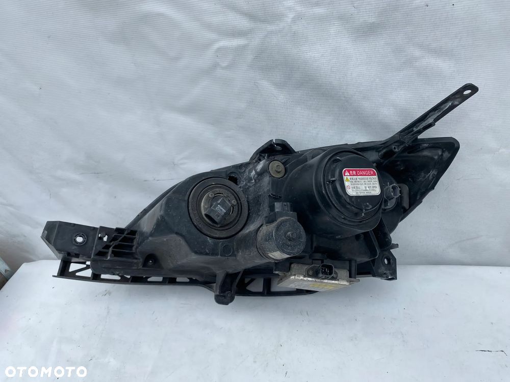 lampa mazda 3 I xenon prawa eu - 3