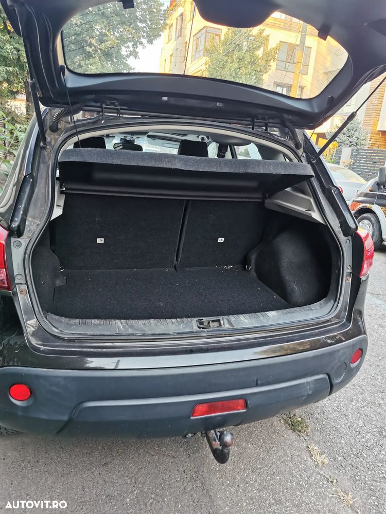 Nissan Qashqai 2.0 DCI Tekna - 6