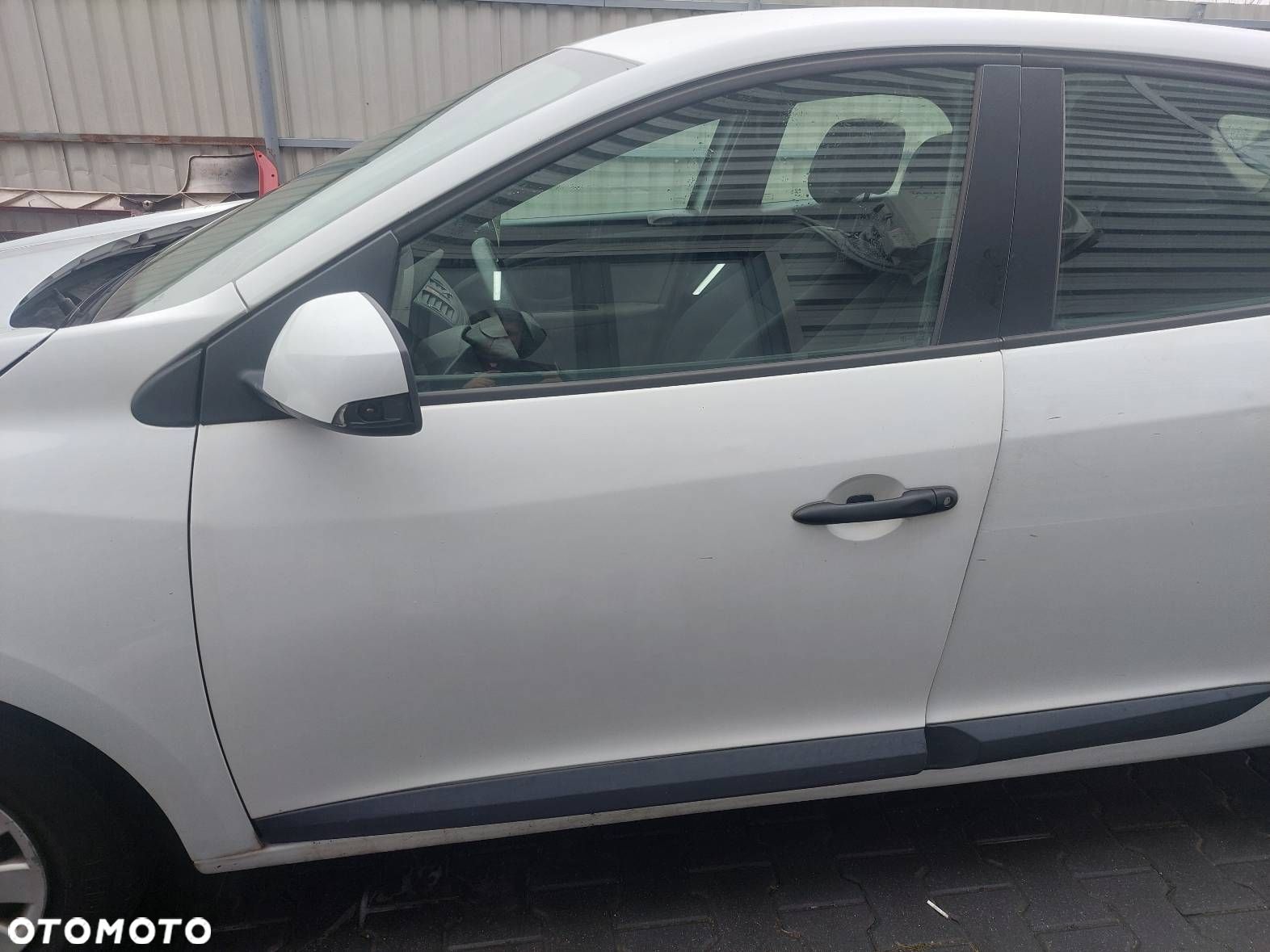 DRZWI KOMPLETNE LEWY PRZÓD RENAULT MEGANE III OV369 HB 5D - 1