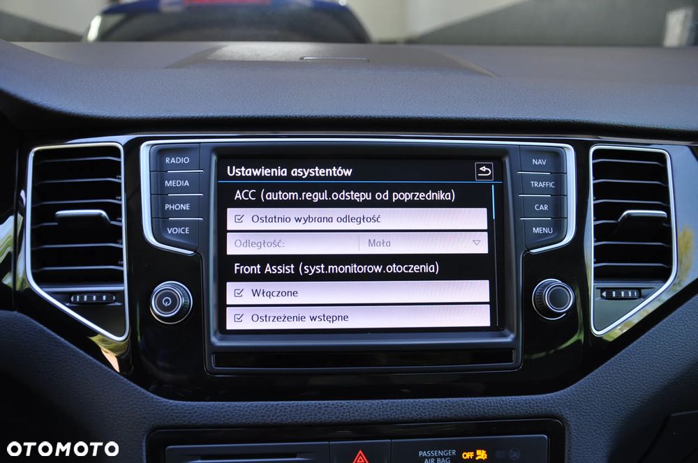 Volkswagen Golf 1.4 TSI BMT Highline DSG - 32