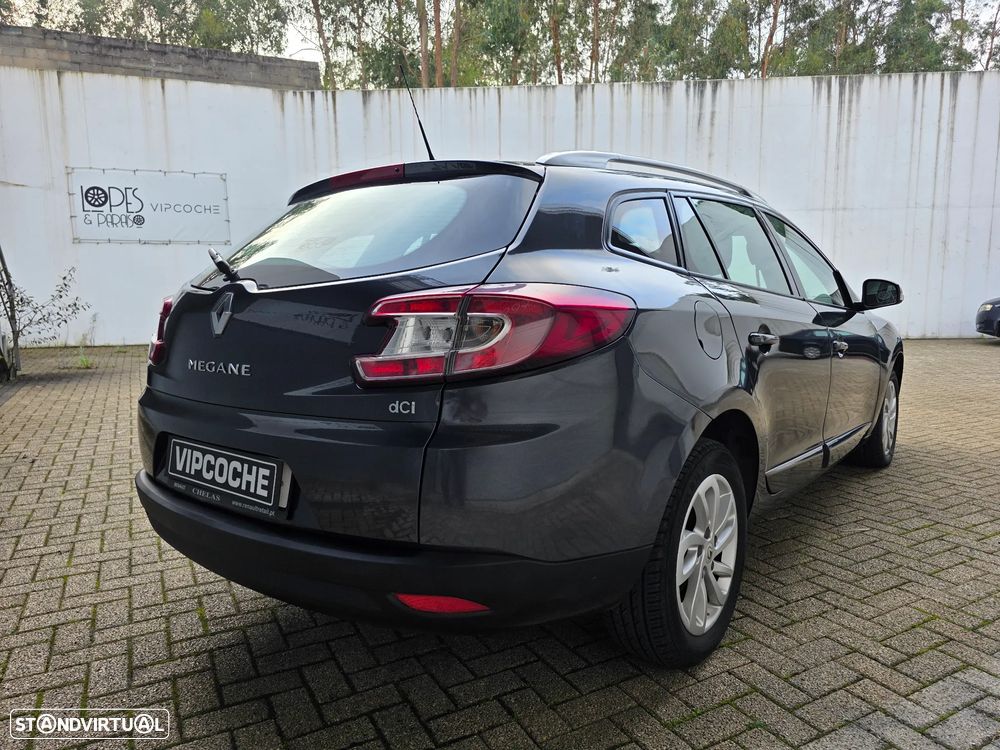 Renault Mégane Sport Tourer 1.5 dCi Dynamique SS - 32