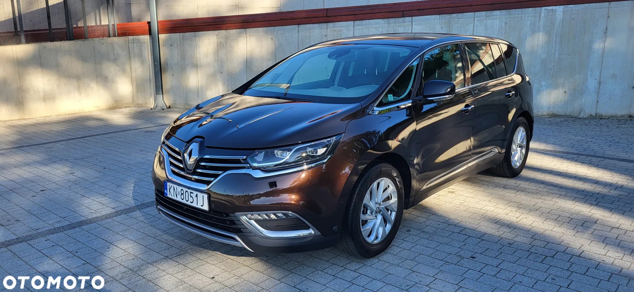 Renault Espace 1.6 dCi Energy Initiale Paris EDC 7os - 18