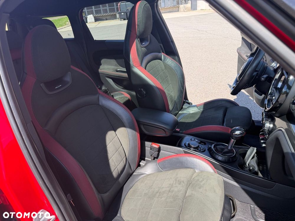 MINI Countryman Cooper SD ALL4 Untamed Edition - 25
