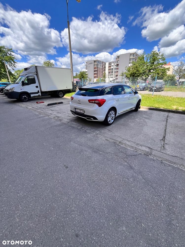 Citroën DS5 THP 155 Chic - 21