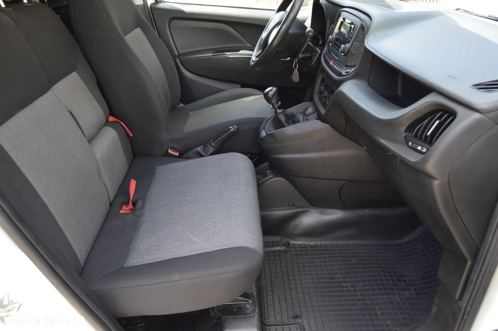 Fiat Doblo Professional - 16