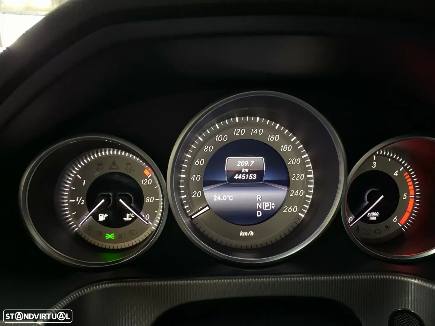 Mercedes-Benz E 250 CDi Avantgarde BlueEfficiency Auto. - 10