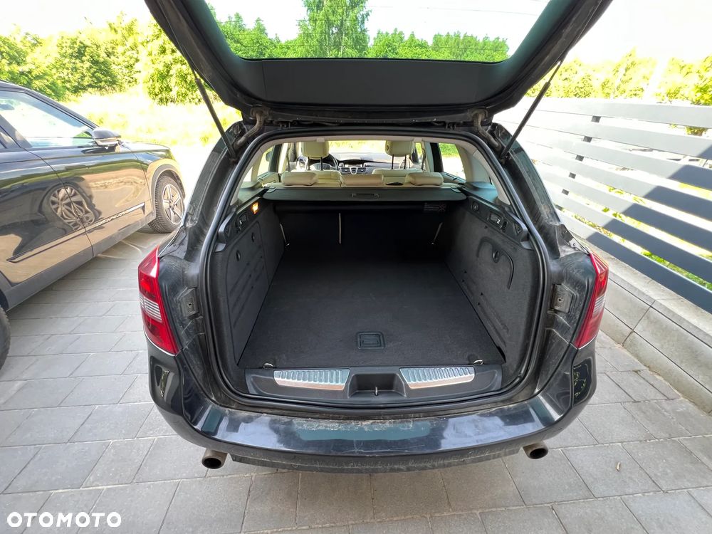 Renault Laguna 2.0 dCi Initiale - 10