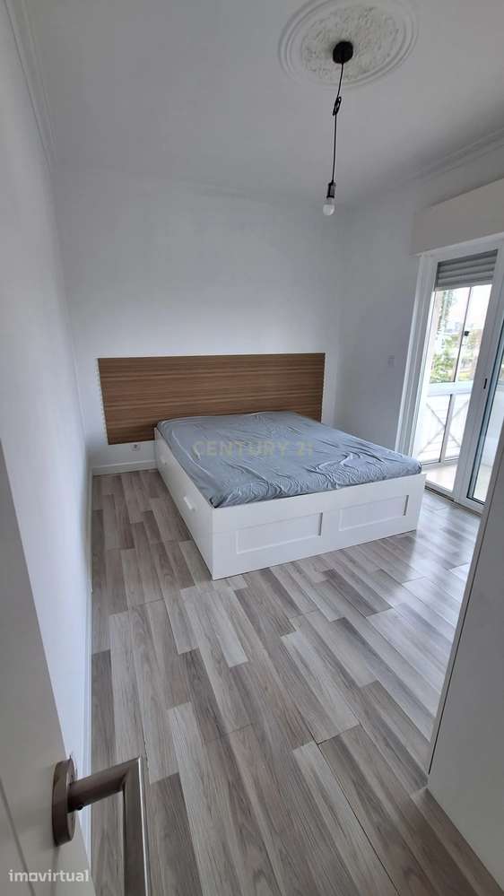 ARRENDA-SE APARTAMENTO T2 CORROIOS - ZONA CENTRO - Grande imagem: 5/13