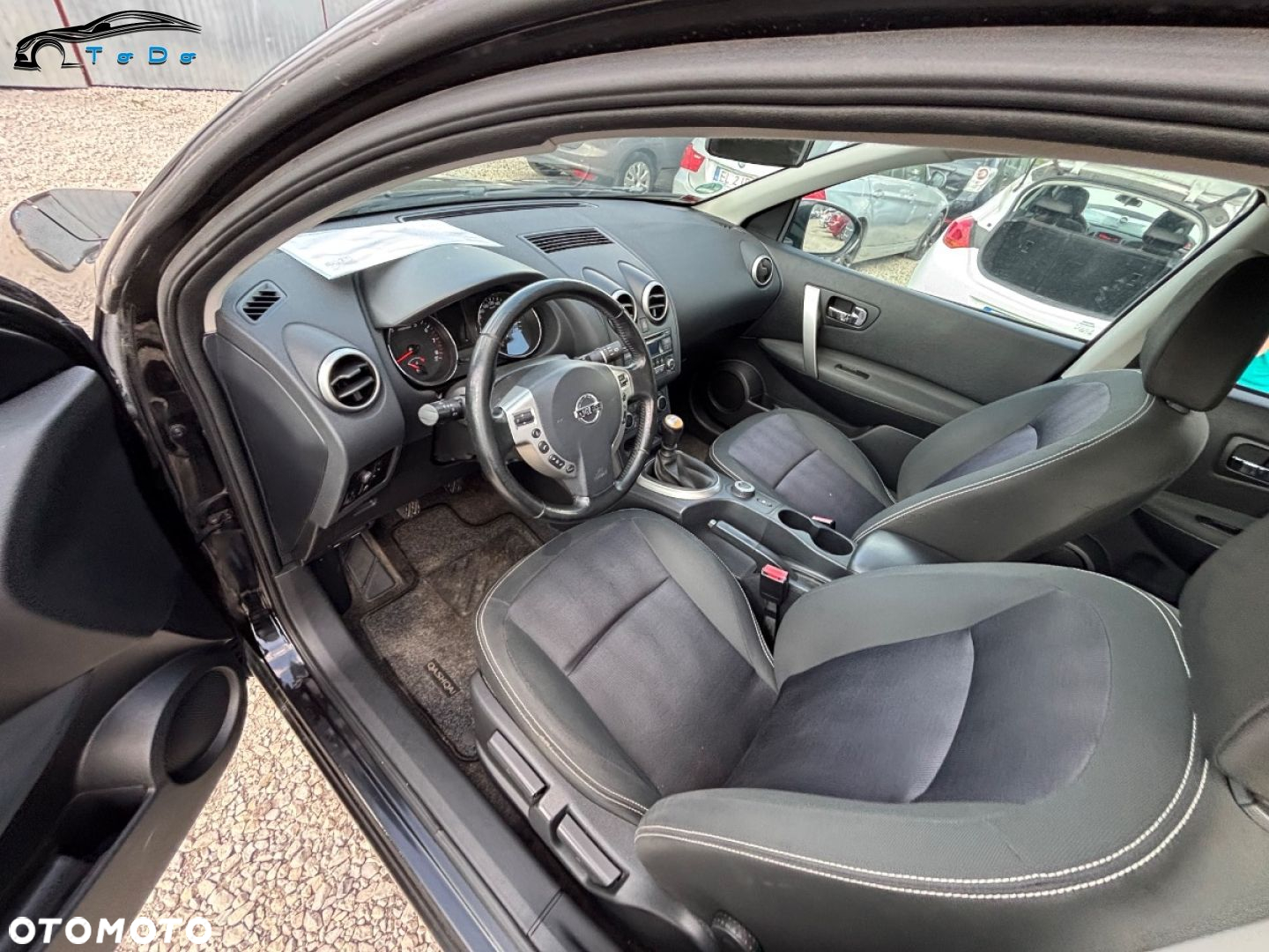 Nissan Qashqai 2.0 4x4 Tekna - 17