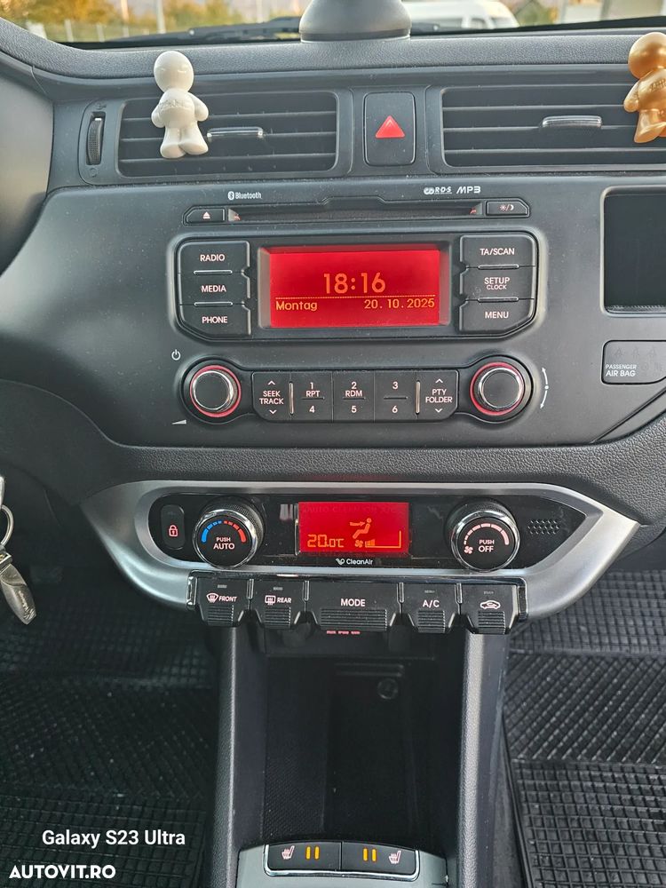 Kia Rio 1.4 GSL COMFORT - 8