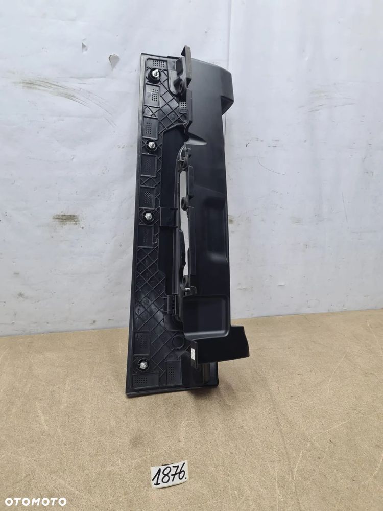 Renault trafic vivaro talento 265A19592R prawy narożnik mocowanie lampy tył tylnia - 5