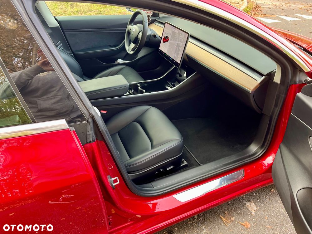 Tesla Model 3 Standard Reichweite Plus Hinterradantrieb - 8