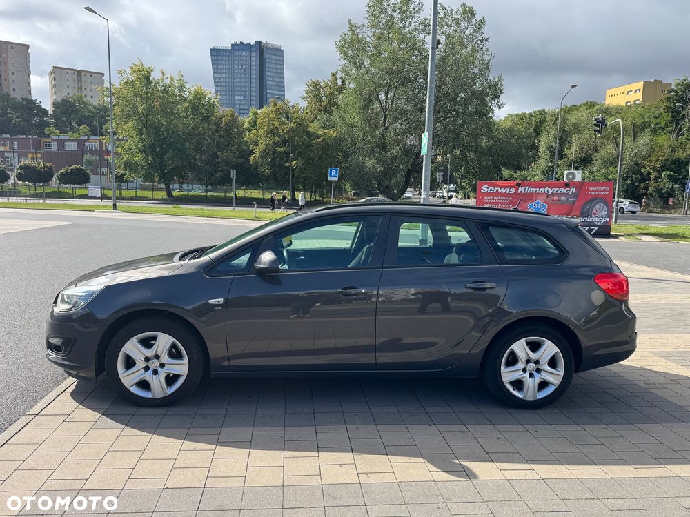Opel Astra 1.6 CDTI Sport - 4