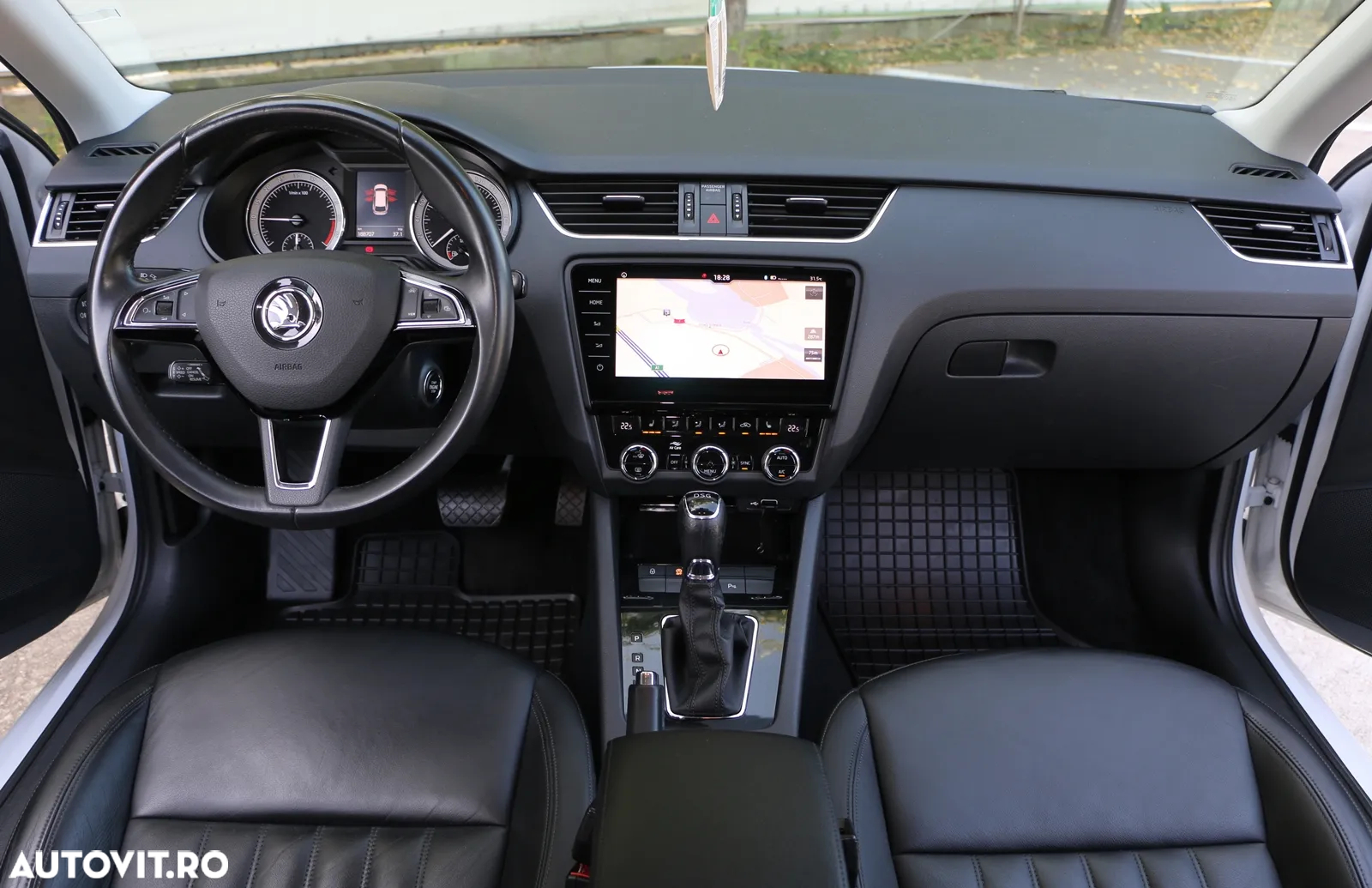 Skoda Octavia Combi Diesel 1.6 TDI DSG Style - 13