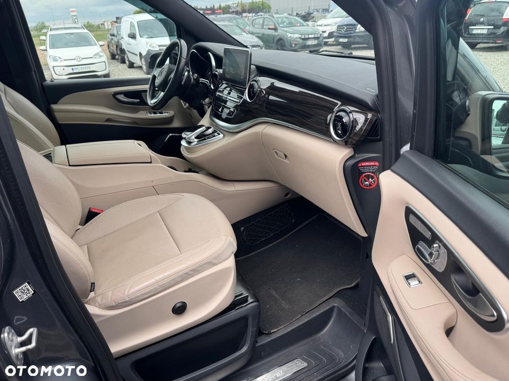 Mercedes-Benz Klasa V 300 d lang 9G-TRONIC Avantgarde Edition 2020 - 20